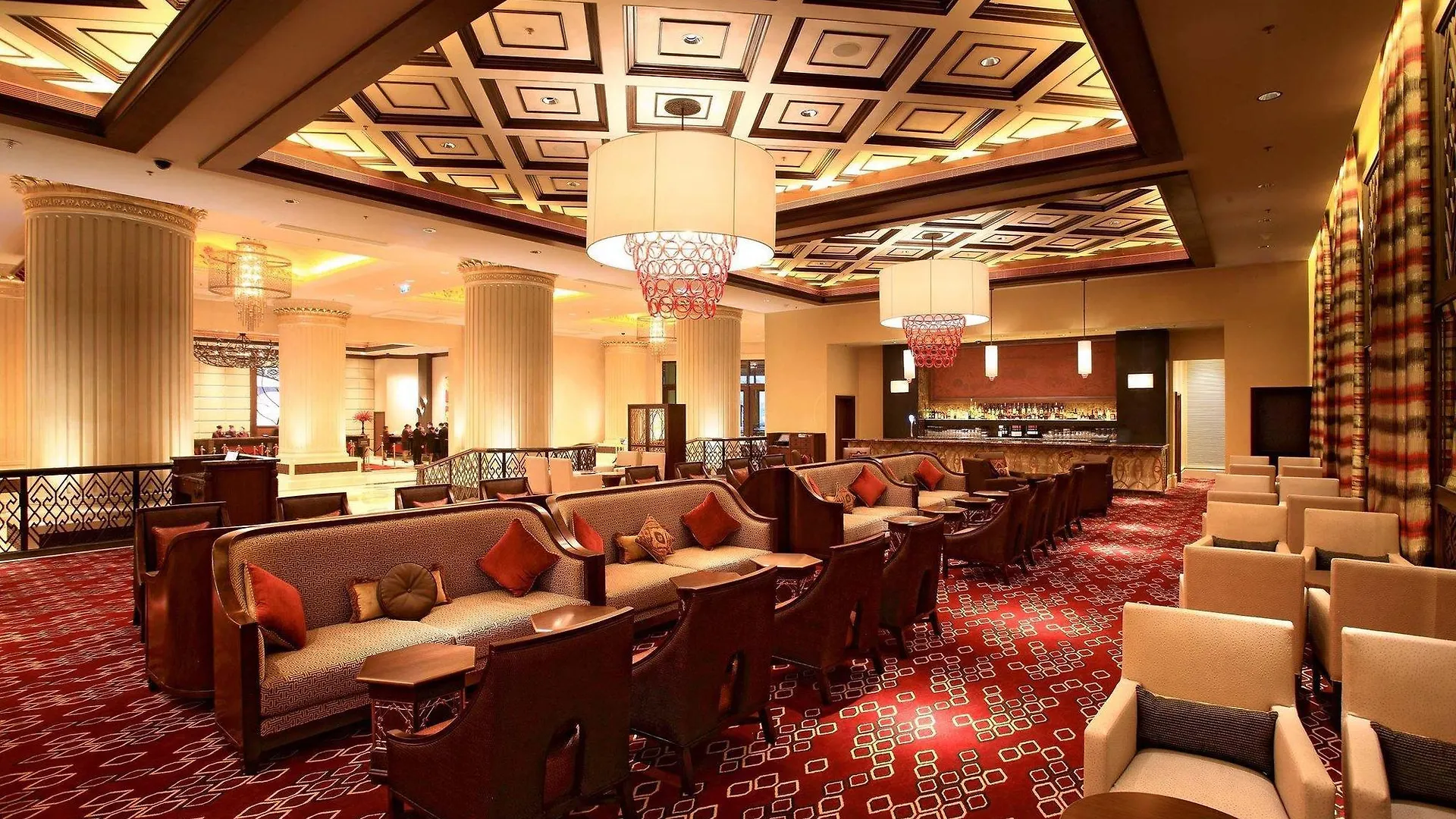 Holiday Inn Macao Cotai Central 4*, Macau